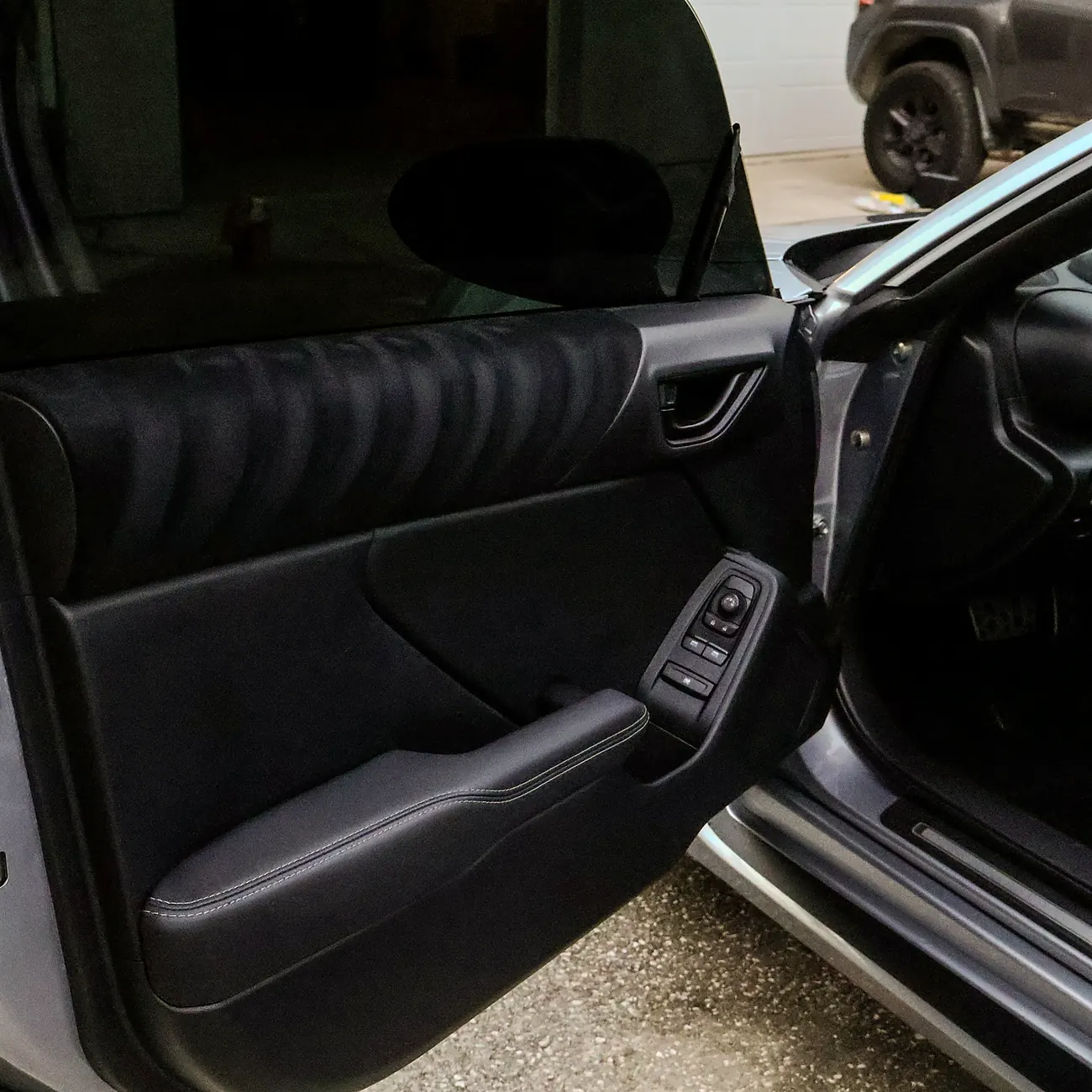 Door panel detailing